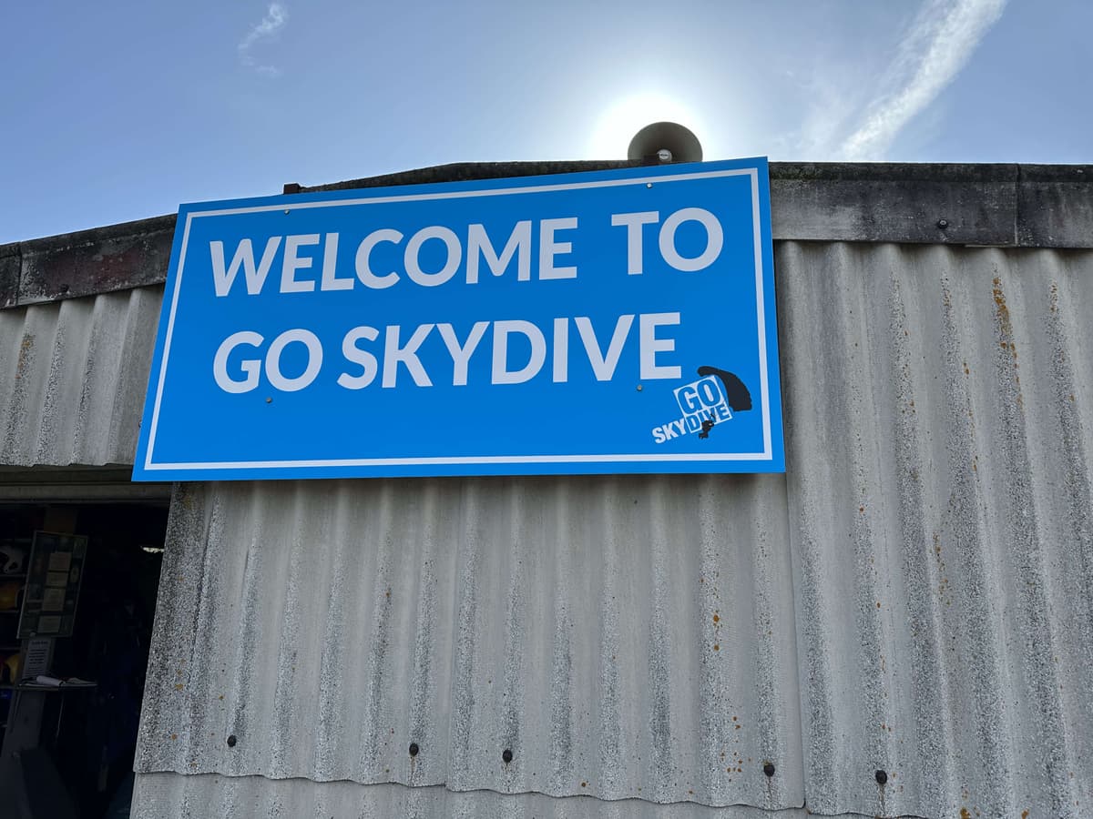 Skydive Headcorn Sign